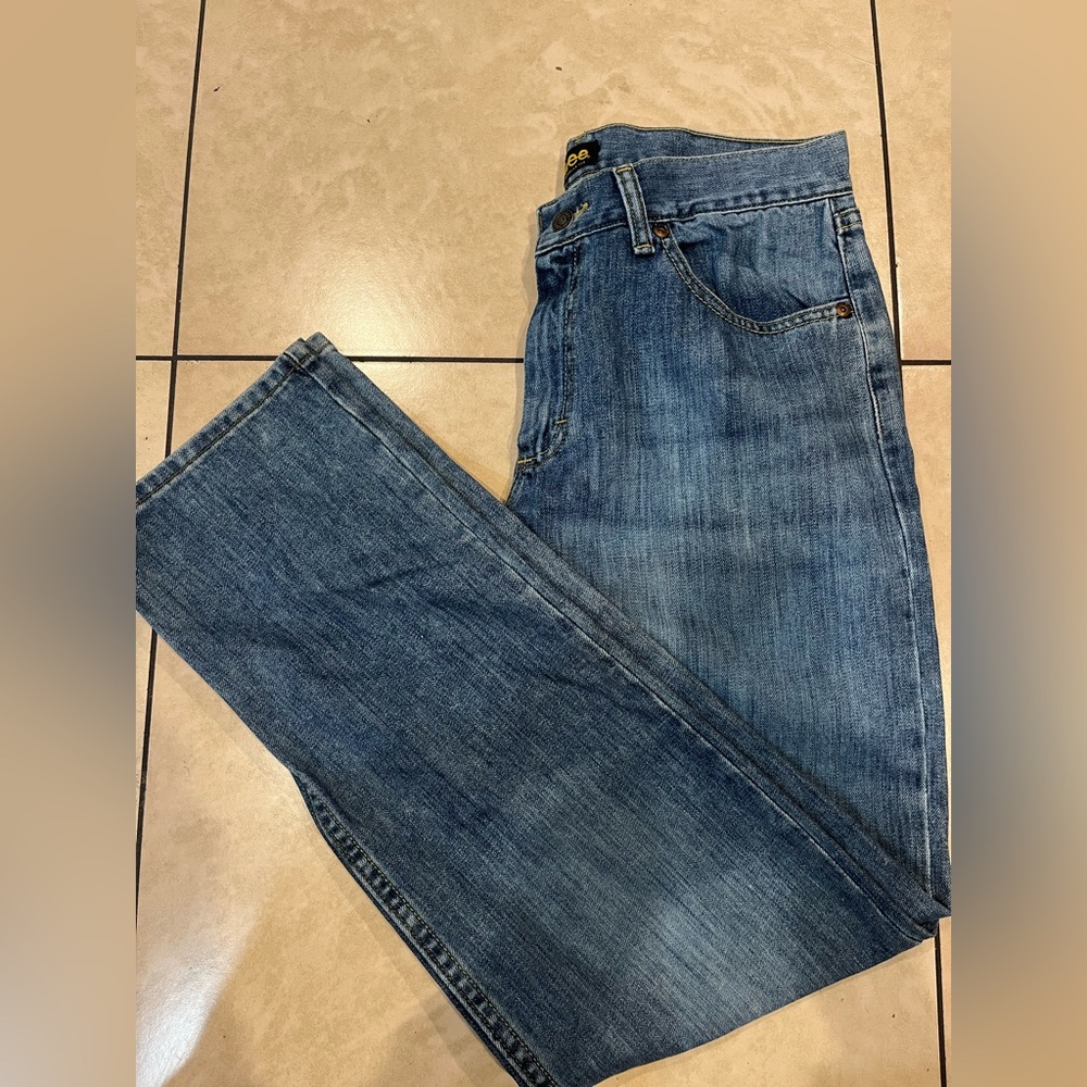 Lee Men's Classic Straight Blue Jeans